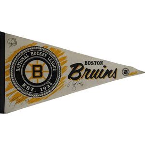 Vintage Boston Bruins Signed Pennant 1992-93 #34, 23, 29‎ Shaw, Heinze, Kimble